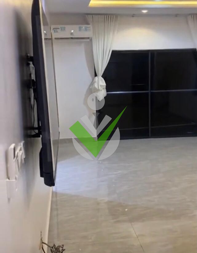 Gallery image 6