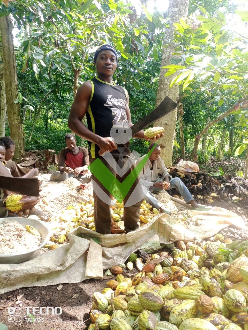 Éric Gaël l Pouna Essomba