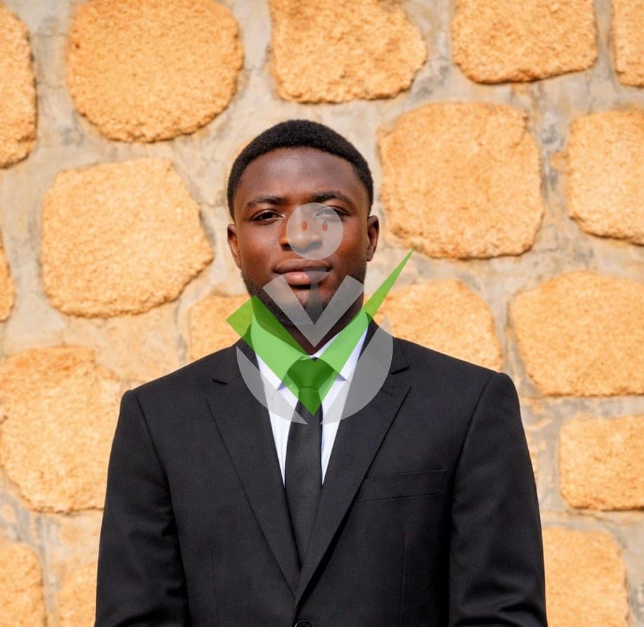 lovette Jaxon Njolav