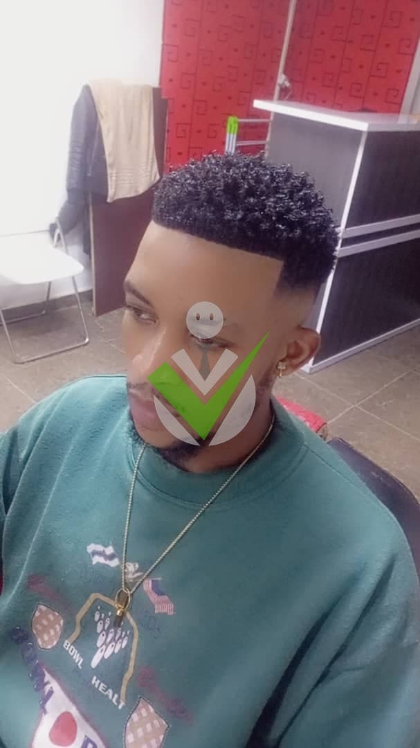 Arnold Awono Beauty Teme