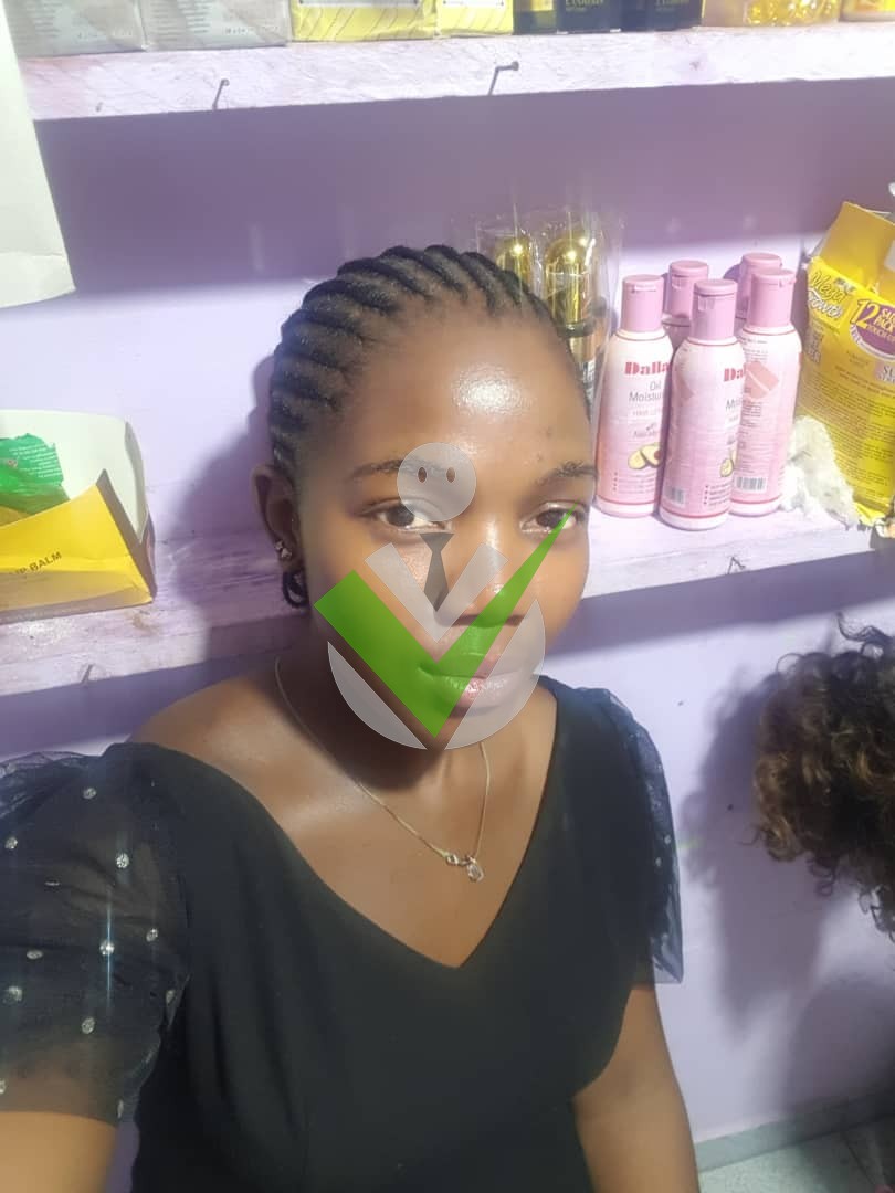 Amelie Ingride Djoukou