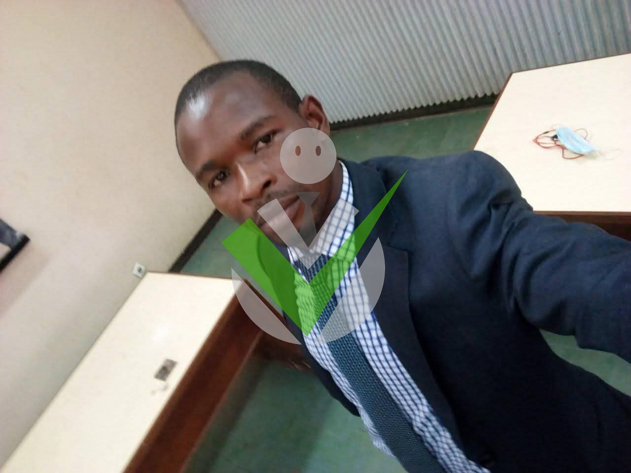 EBOLO serge
