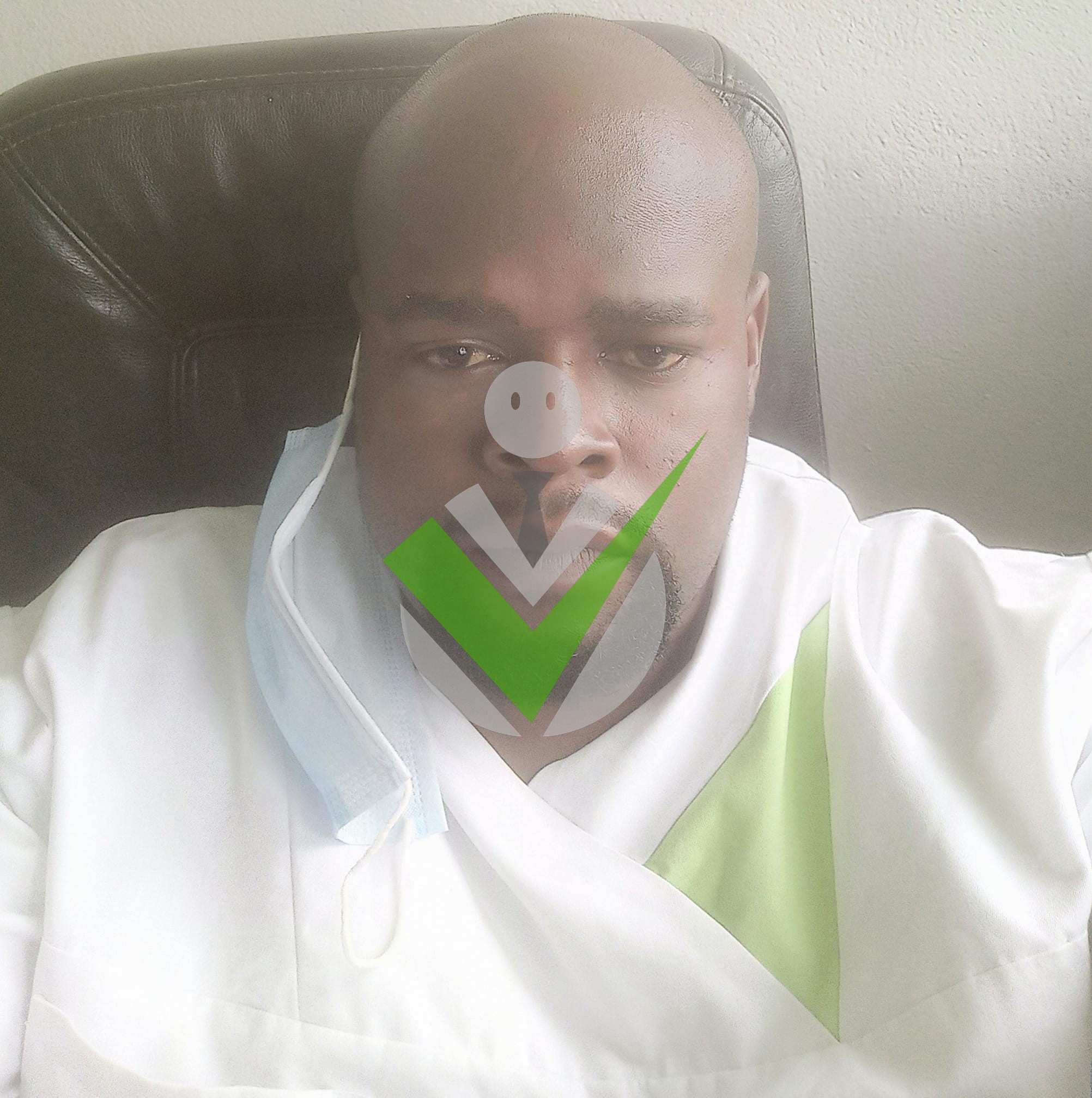 Dr Simon TONYE