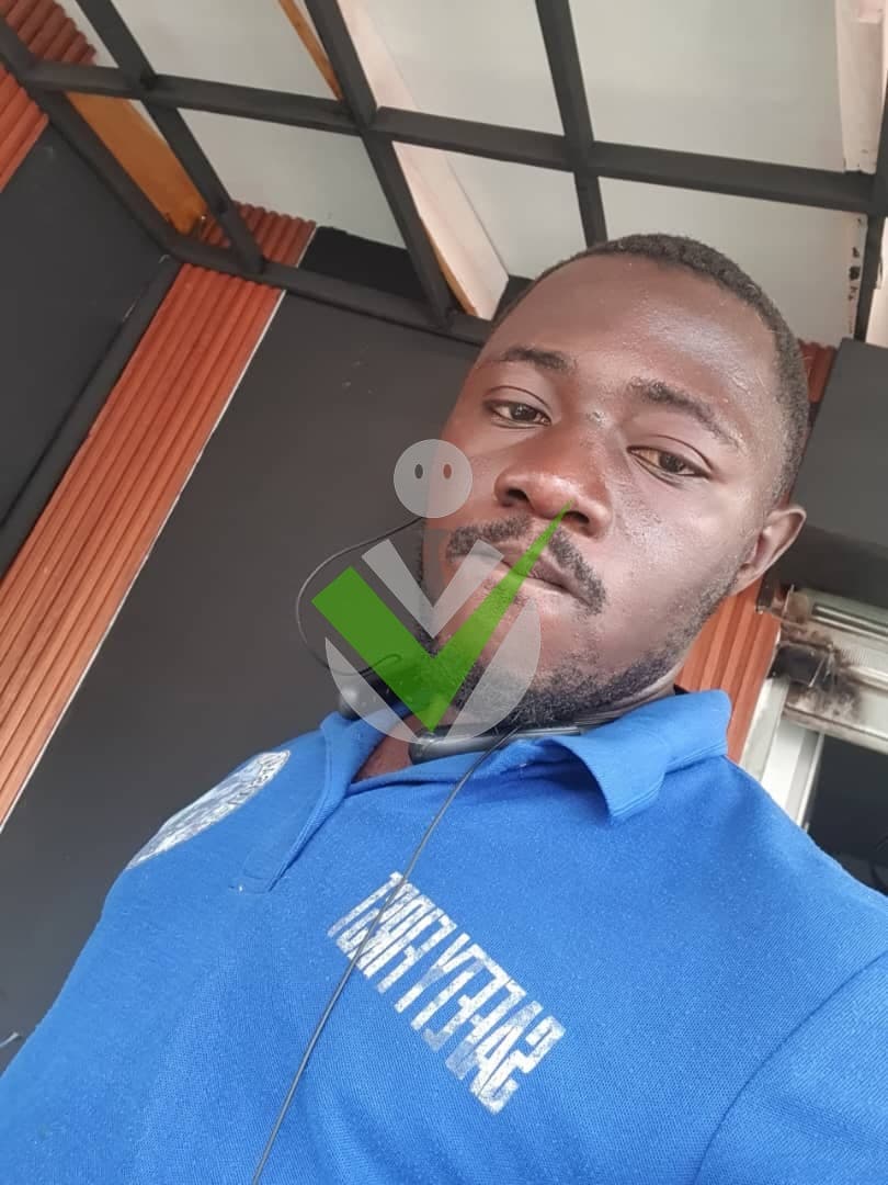 Biziewoh Azimbombi