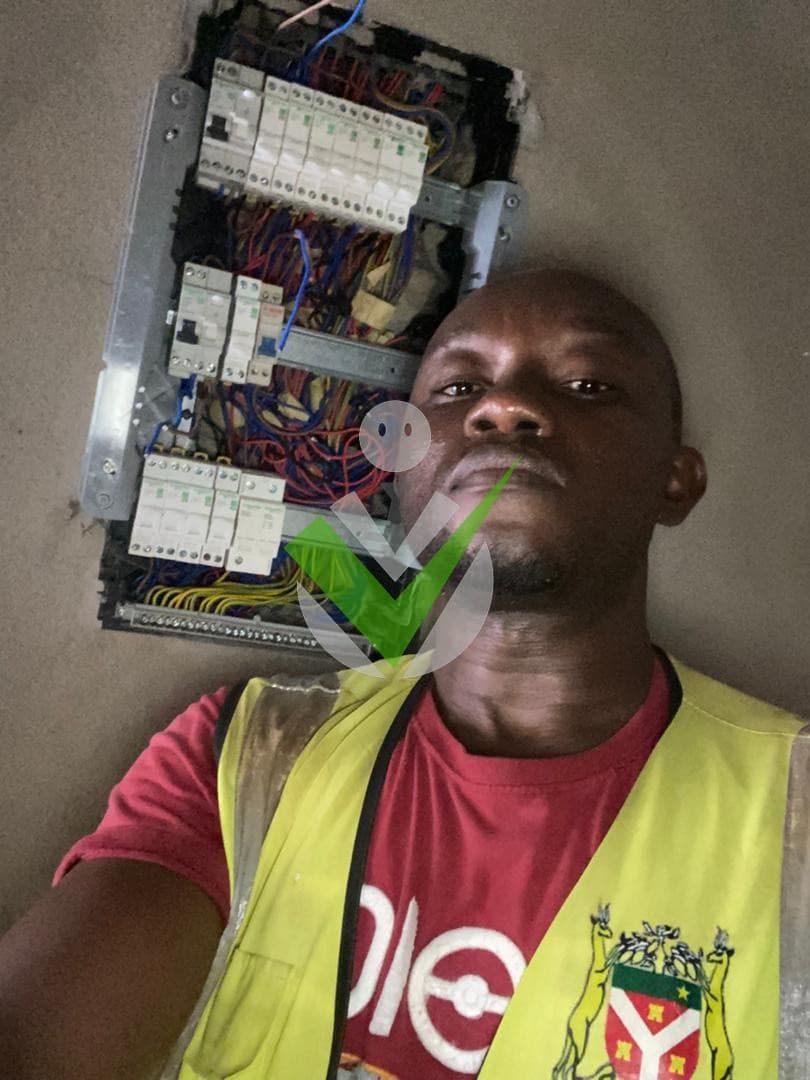 Josué Mbida