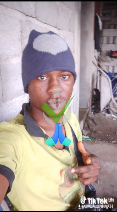 Samuel Awandong