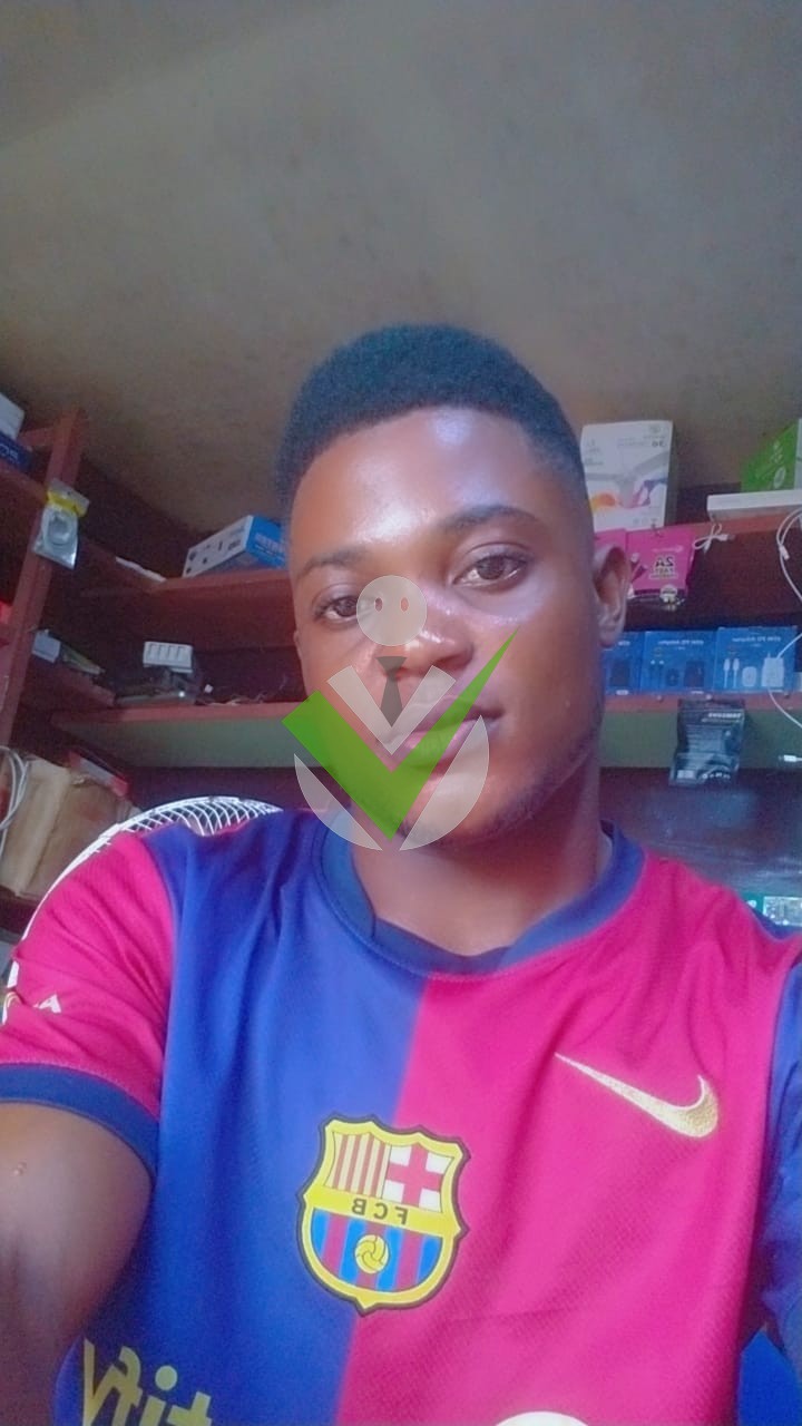 Divine Sakwe