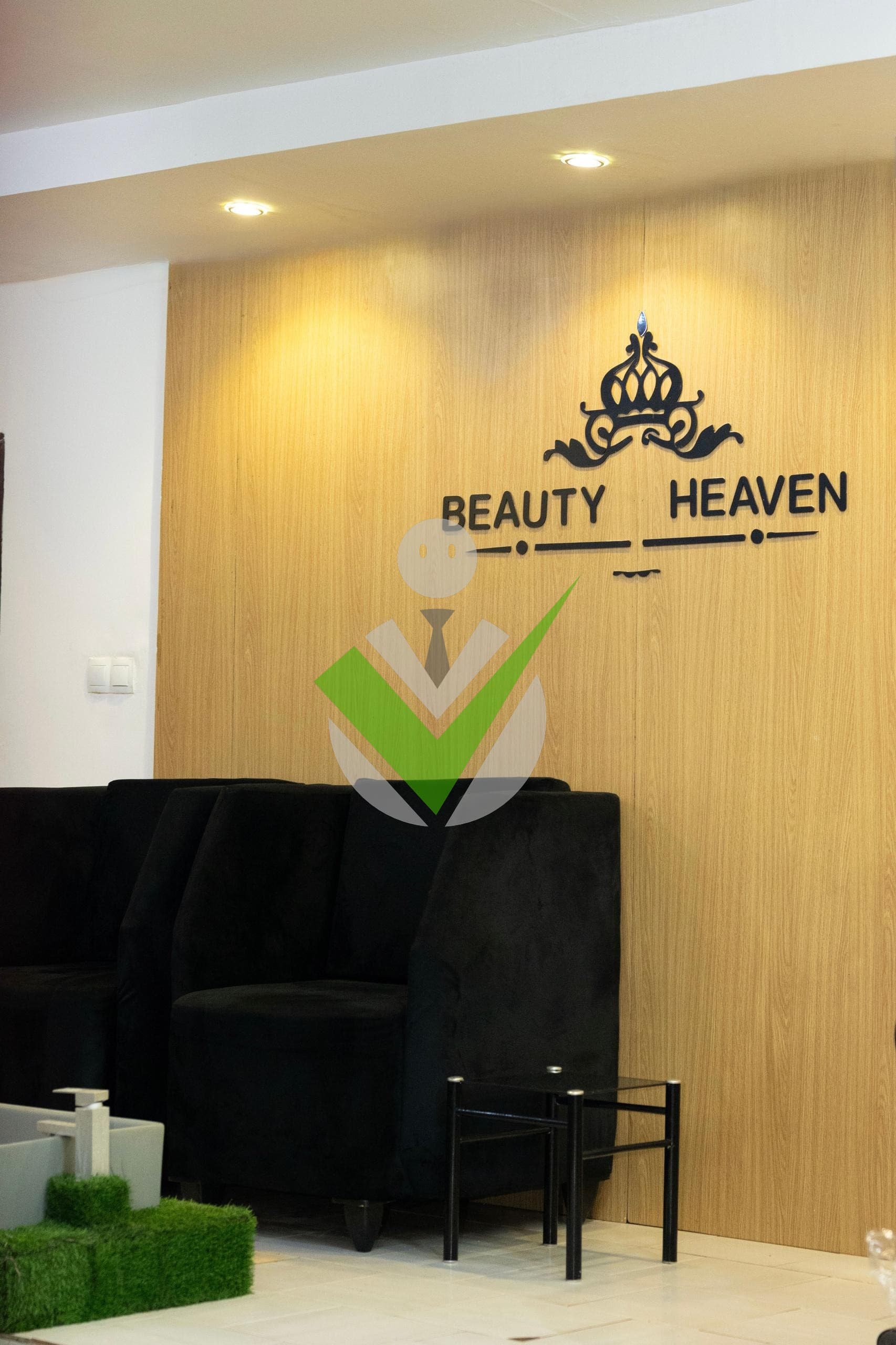 MARIE FIDÈLE STELLA ESSAMA MINKOULOU