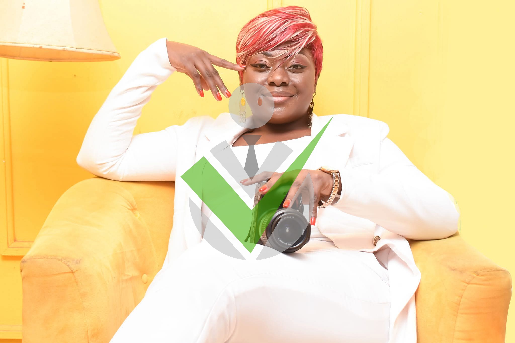 Larissa EYINGA