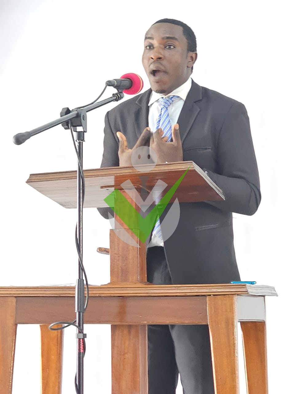Nji Akum