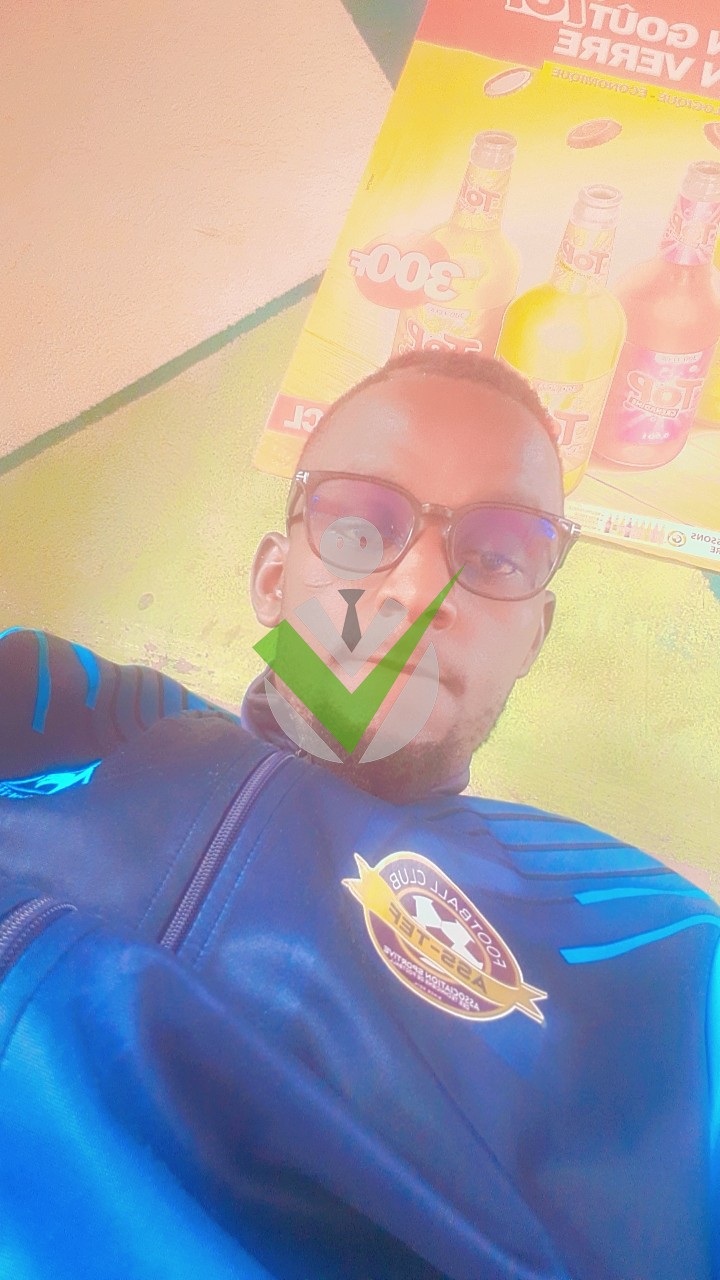 Nji Tchomnou Elvis Brondon