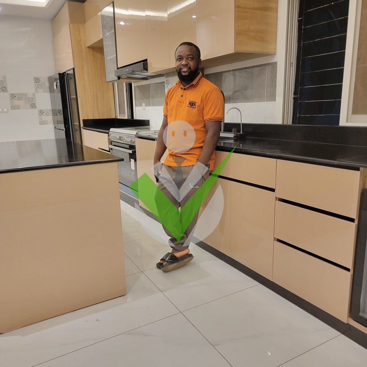 Investormike237 Interior and exterior
