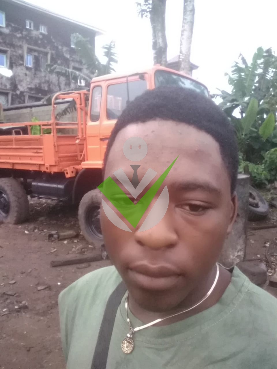 Leo Chiomewa