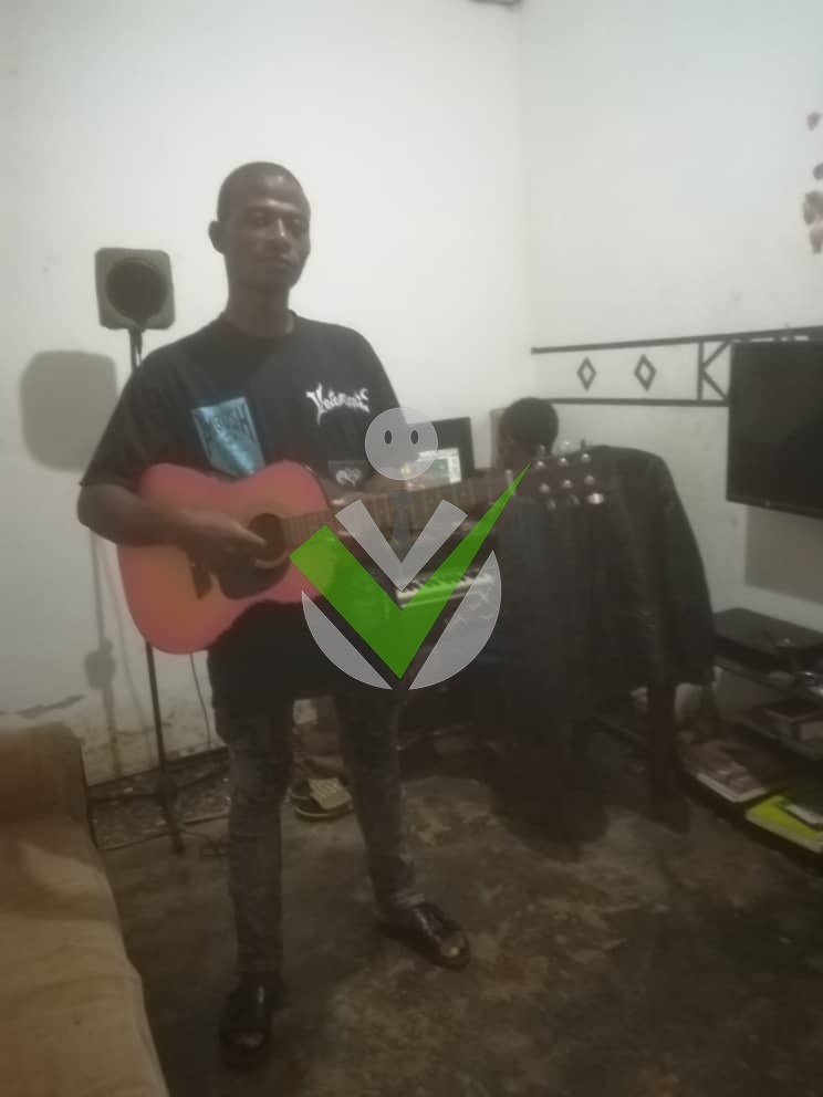 Adamève Mbock