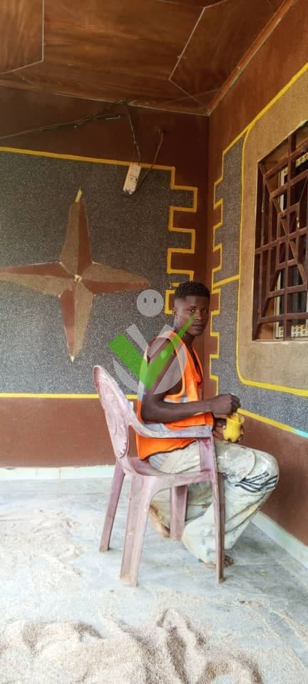 MBOMME ÉLOGE