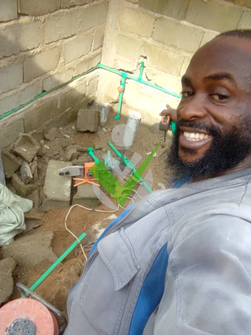 Akama Bertrand