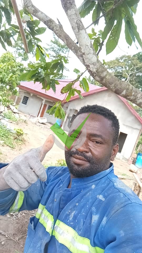 Alexis nguimbous