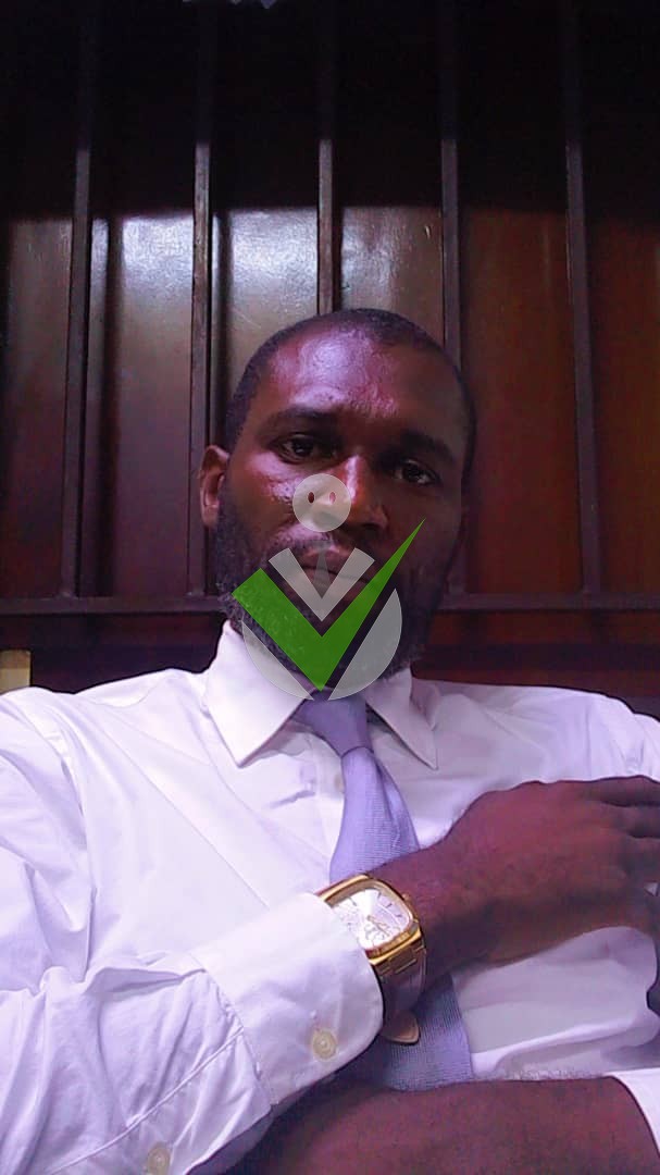 Émile junior Nsouana moury
