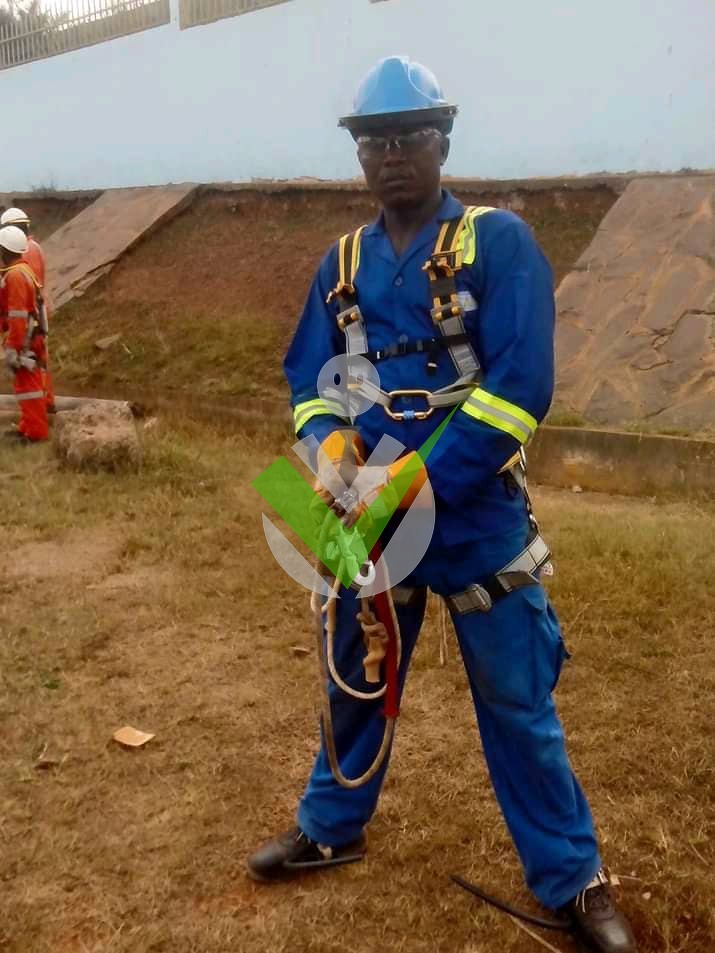 Ernest Ombomo bade