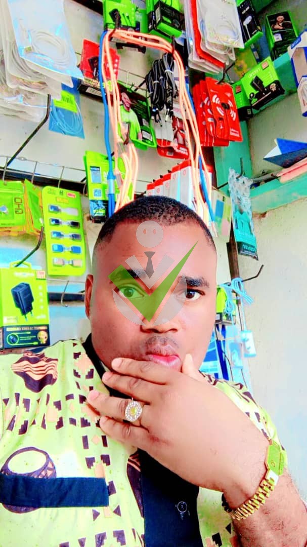 Kaniel Outiss