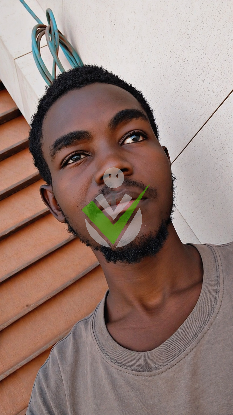 Youri Tembeu